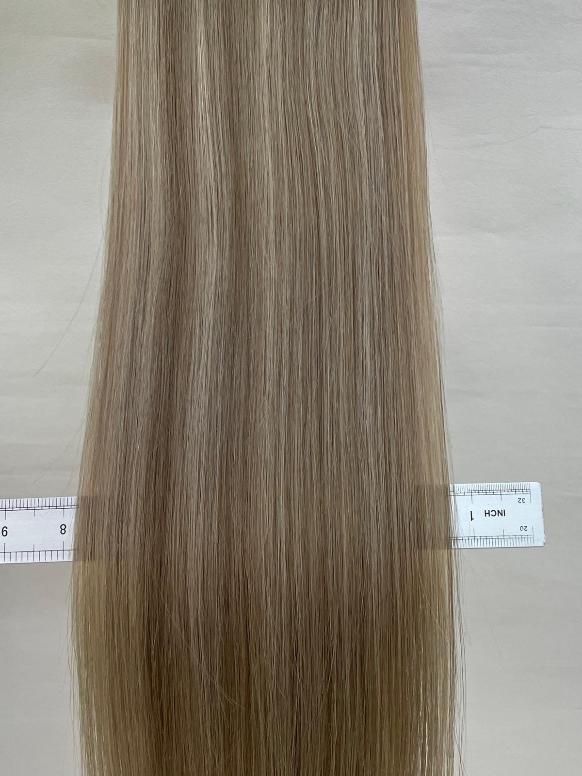 Luxury Genius Seamless Weft Extensions I Shade Golden Elixir 50g pack