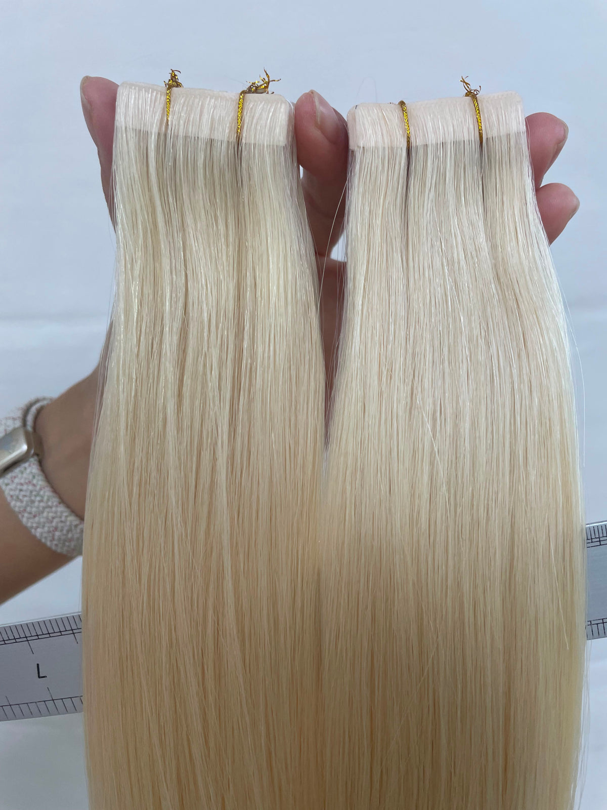Signature Colour Champagne Cream - Tape Extensions 100g